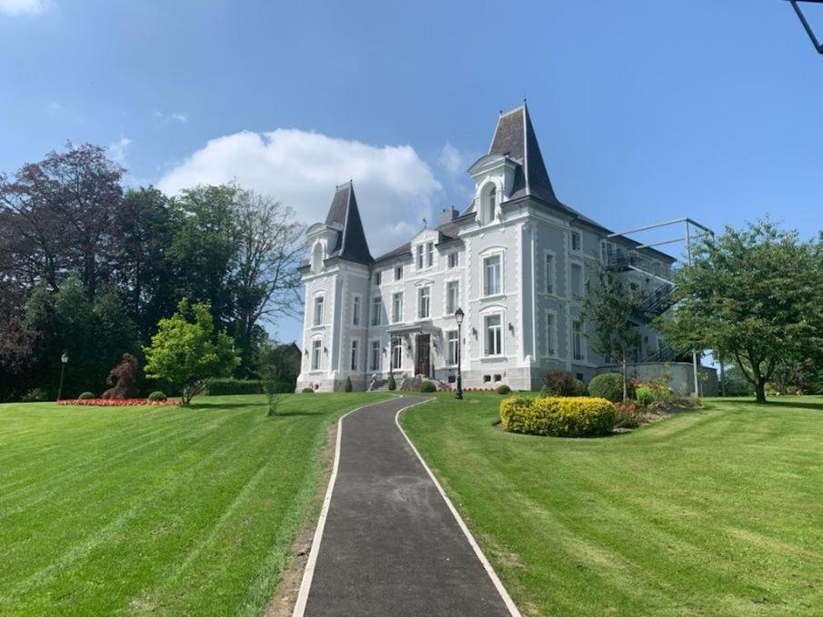 Hotel Chateau De La Marliere Fourmies Eksteriør billede