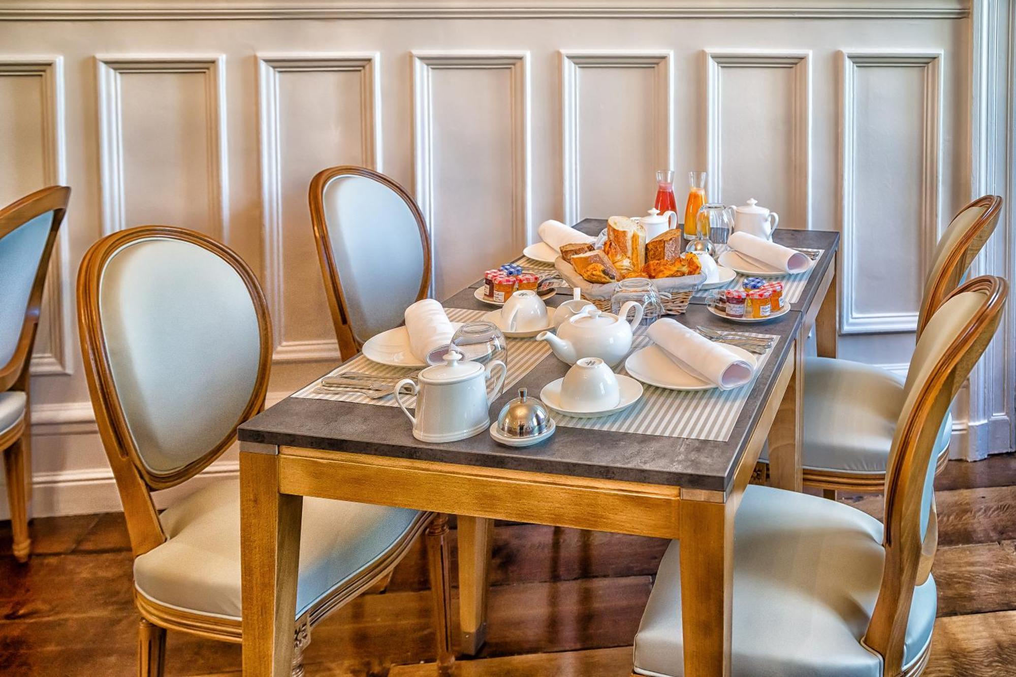 Hotel Chateau De La Marliere Fourmies Eksteriør billede