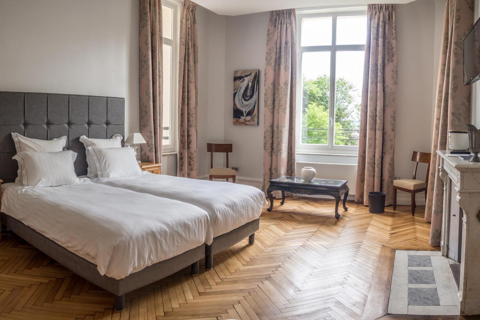 Hotel Chateau De La Marliere Fourmies Eksteriør billede